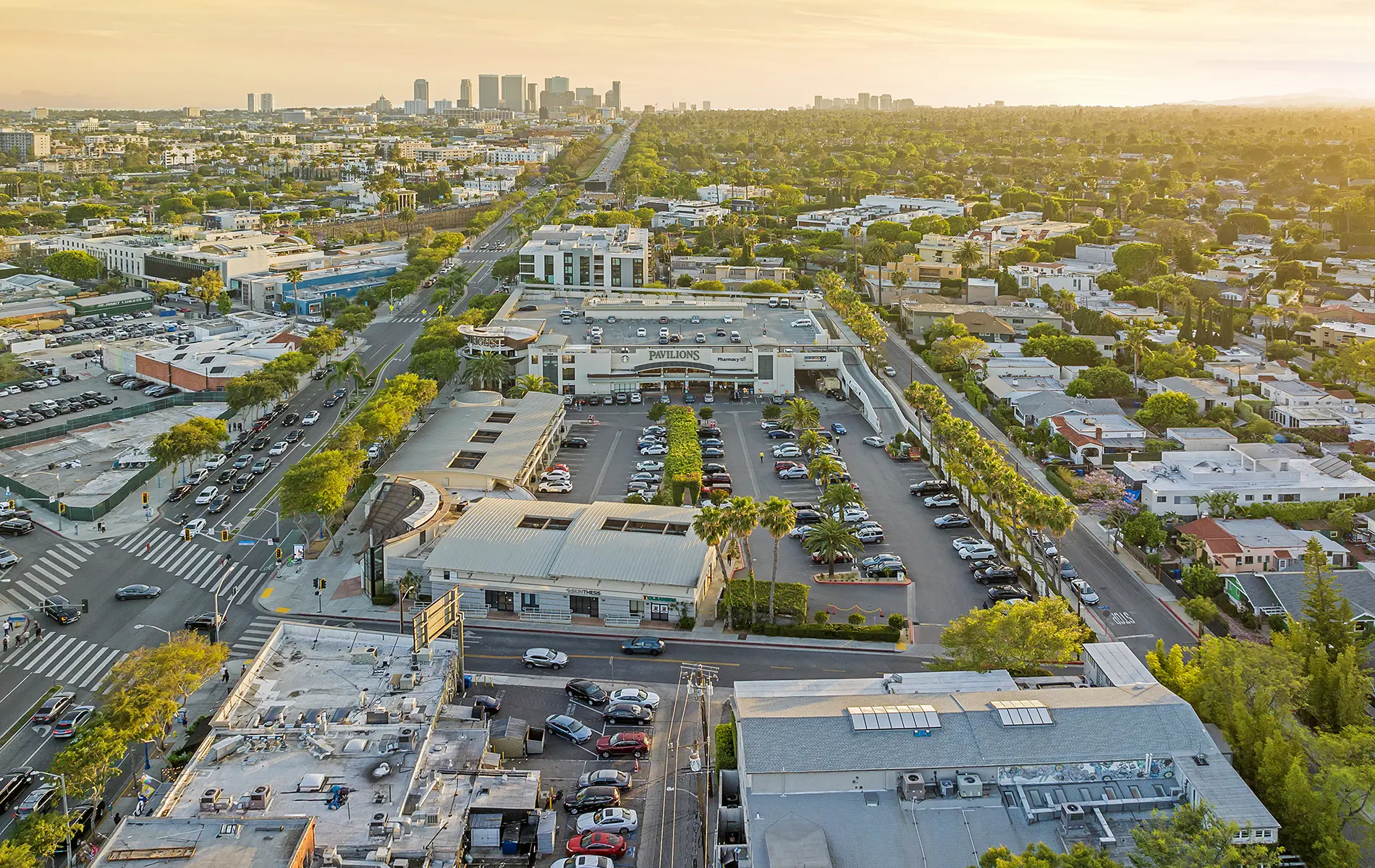 Image of the Pavilions Market.